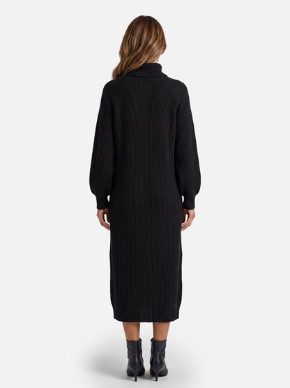 Robe pull col roulé pour femmes
