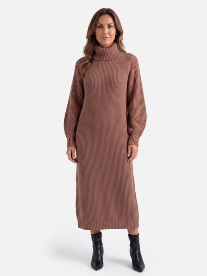 Robe pull col roulé pour femmes
