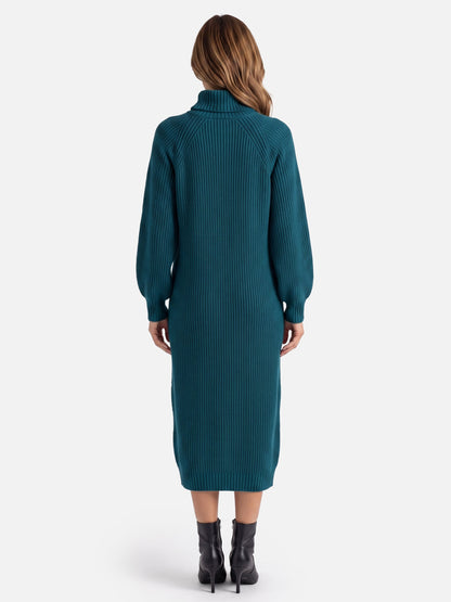 Robe pull col roulé pour femmes