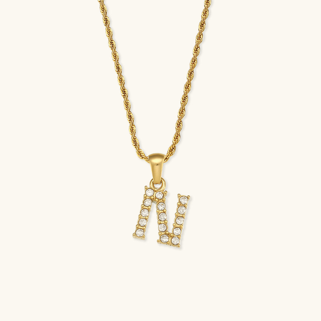Collier initiale en pierres serties pour femmes