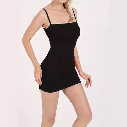 Robe Mini Ajustée Avec Bretelles Réglables Et Effet Froncé Pour Femme | Idéale Pour Sorties Et Occasions