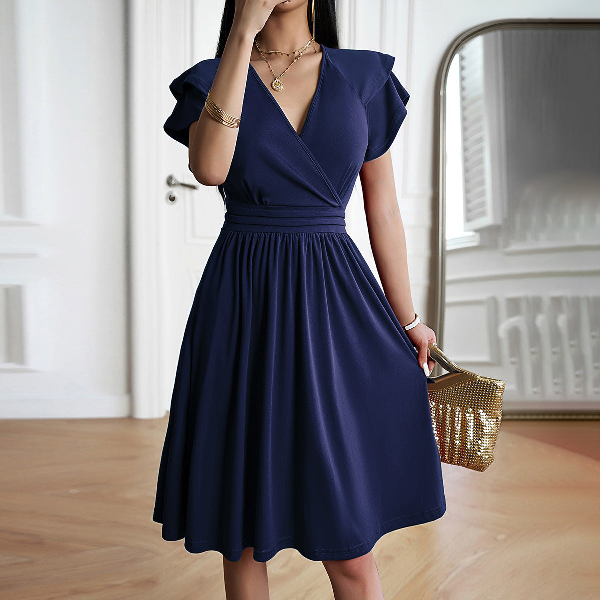 Robe à Col V avec Jupe Trapèze Longueur Genou pour Femme | Idéale pour Quotidien et Sorties