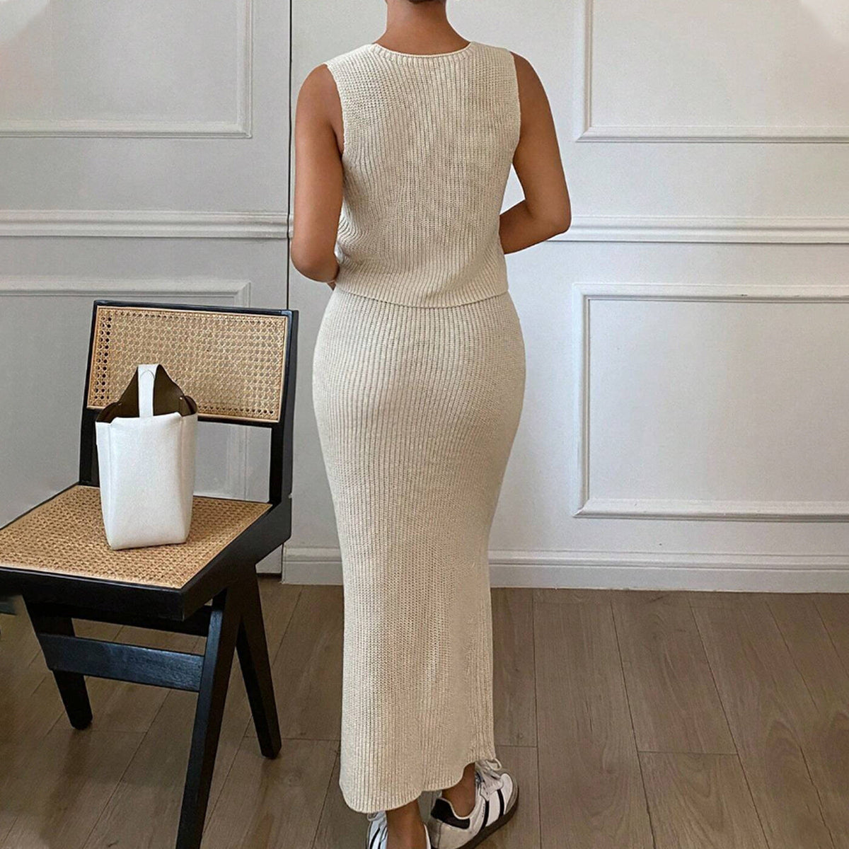 Ensemble Deux Pièces avec Haut Sans Manches et Jupe Longue pour Femme | Idéal pour les Occasions Décontractées