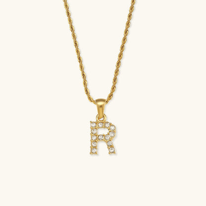 Collier initiale en pierres serties pour femmes