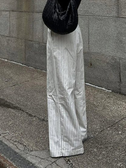 Pantalon Rayé Noir et Blanc Avec Taille Haute Pour Femmes | Idéal Pour Usage Quotidien
