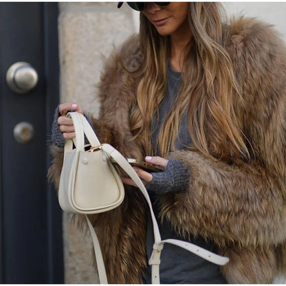 Veste Courte avec Manches Longues pour Femme | Idéale pour l’Hiver