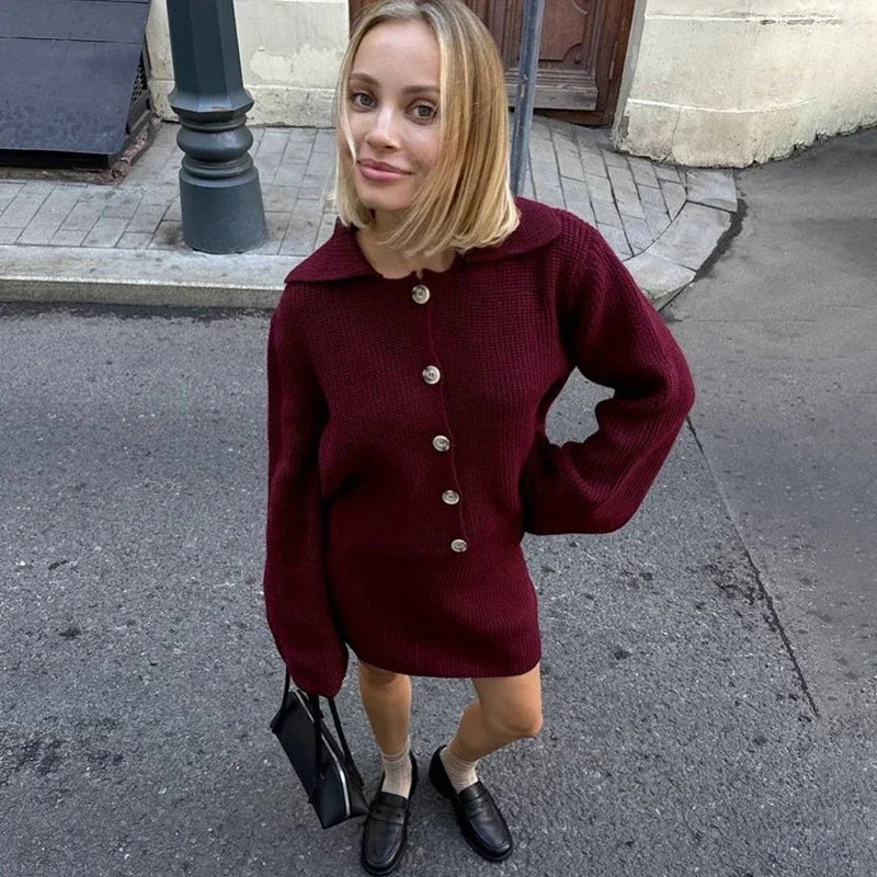 Ensemble Deux Pièces avec Cardigan et Jupe Ajustée pour Femme | Idéal pour le Quotidien