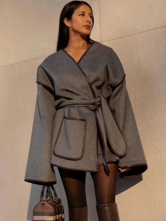 Veste à Ceinture et Col V pour Femme | Idéale pour l’Automne et l’Hiver