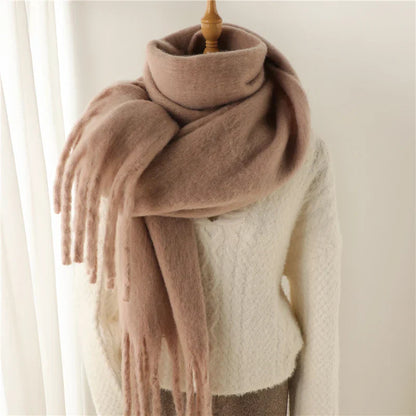 Écharpe D’Hiver pour Femme Avec Grandes Franges | Idéale pour La Saison Froide