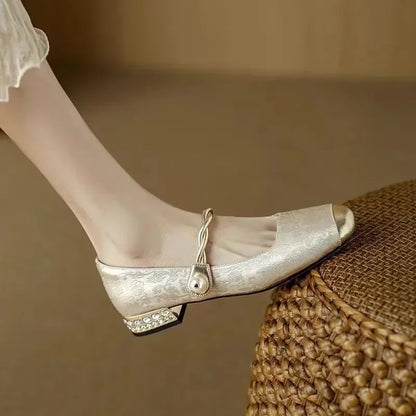 Ballerines à bride avec détail doré pour femme | idéal pour le bureau et les occasions spéciales