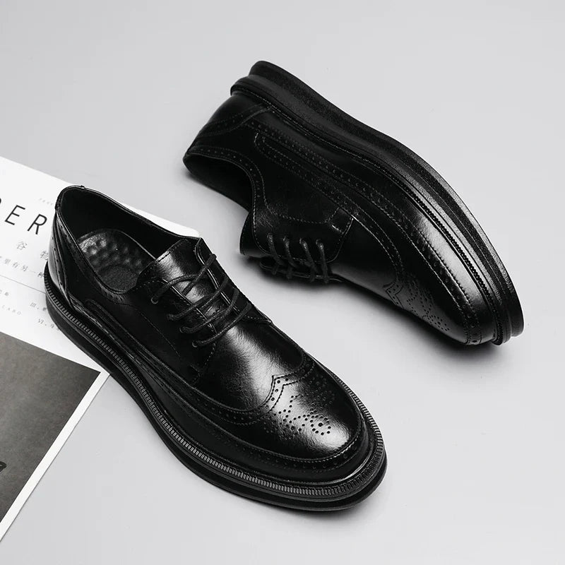 Chaussures derby avec décor brogue pour hommes | Idéal pour les occasions habillées et les sorties décontractées