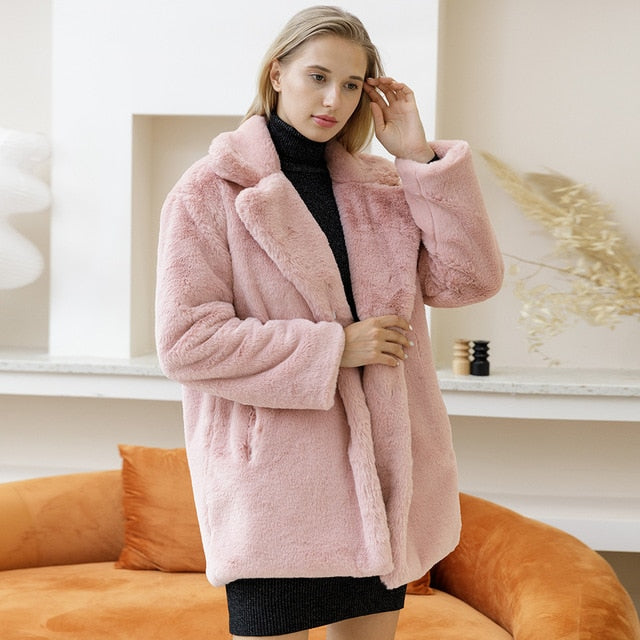 Manteau Mi-Long avec Finition en Fausse Fourrure pour Femme | Idéal pour l’Automne et l’Hiver