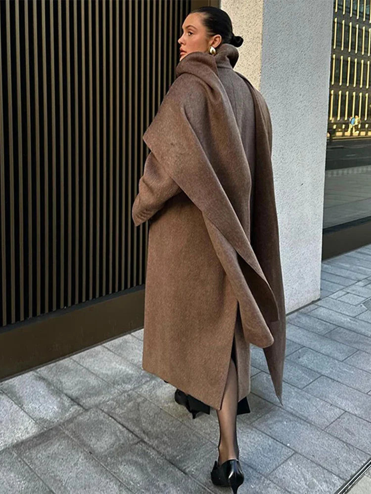 Manteau Long à Col Écharpe et Double Boutonnage pour Femme | Idéal pour l’Automne et l’Hiver