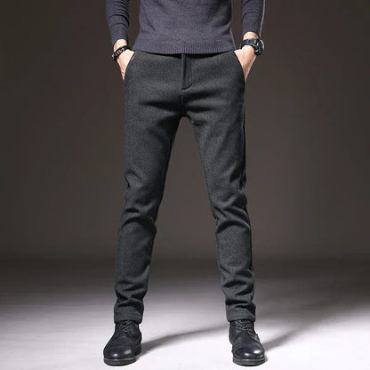 Pantalon Slim à Coupe Ajustée avec Poches pour Homme | Idéal pour un Usage Quotidien
