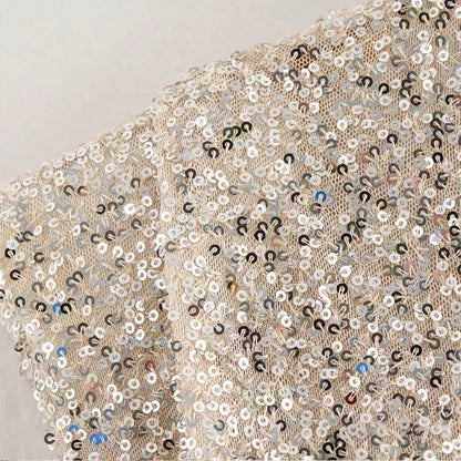 Robe Mini à Paillettes avec Épaules Rembourrées pour Femme | Idéale pour les Soirées et Événements Festifs