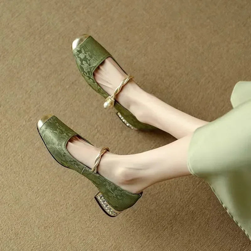 Ballerines à bride avec détail doré pour femme | idéal pour le bureau et les occasions spéciales