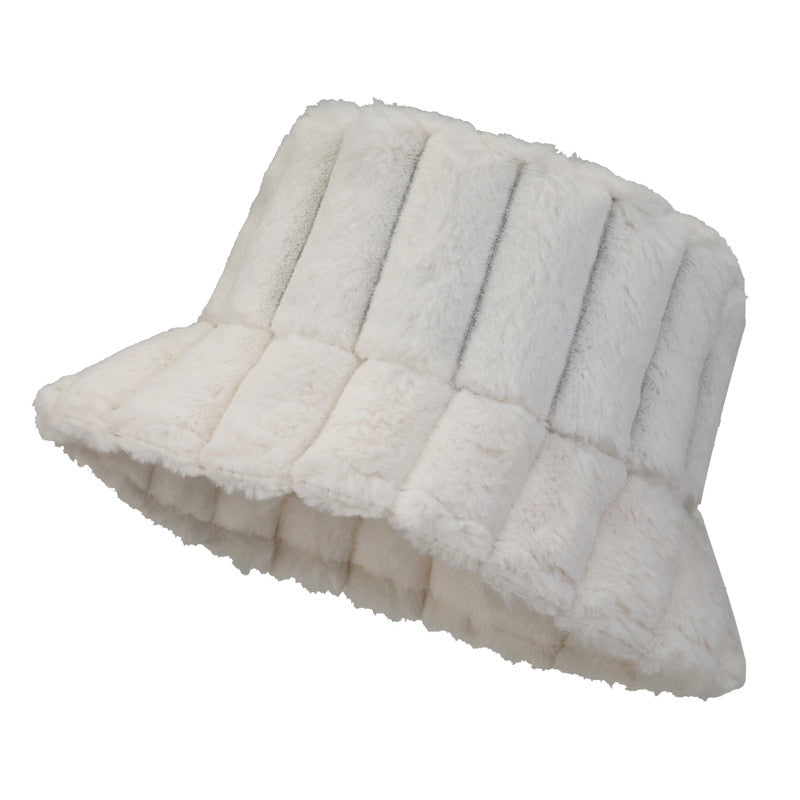 Bucket hat pelucheux pour femmes