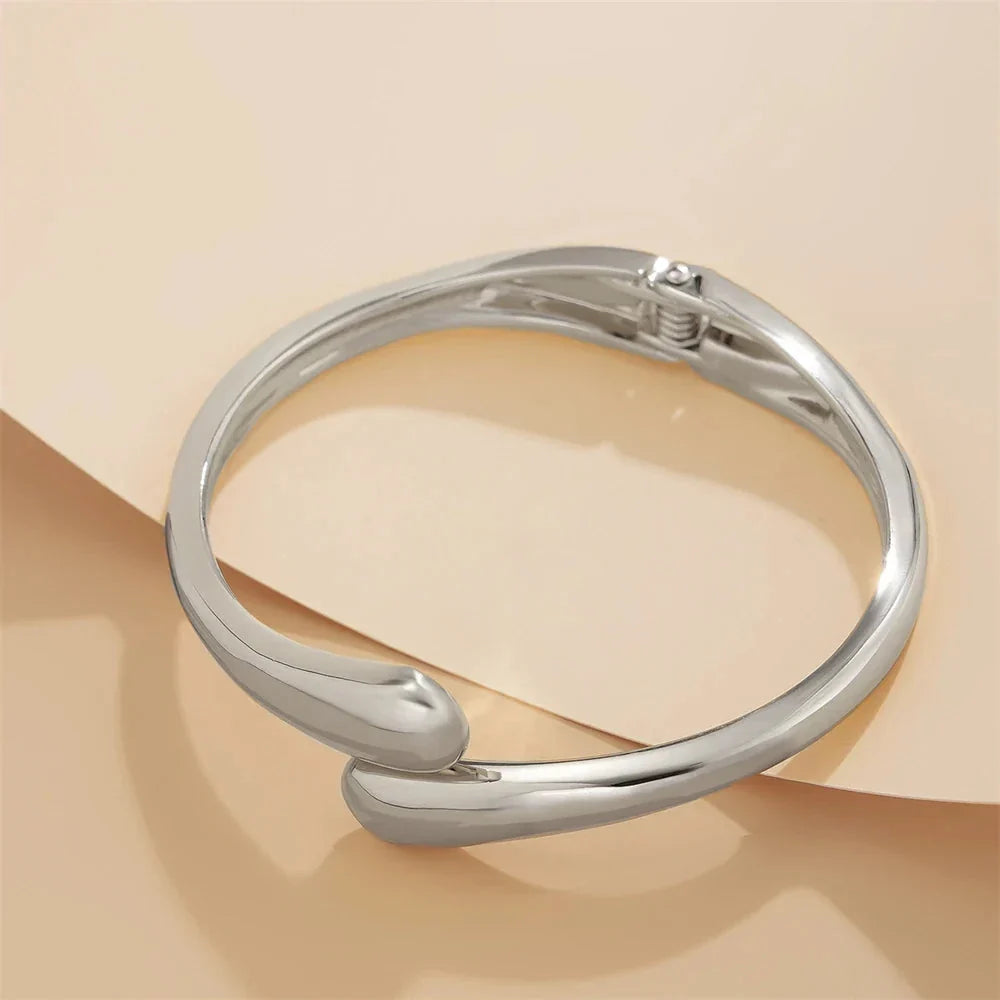 Ensemble bracelet et bague goutte pour femmes