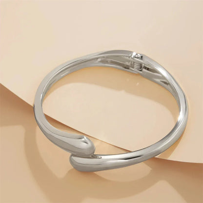 Ensemble bracelet et bague goutte pour femmes