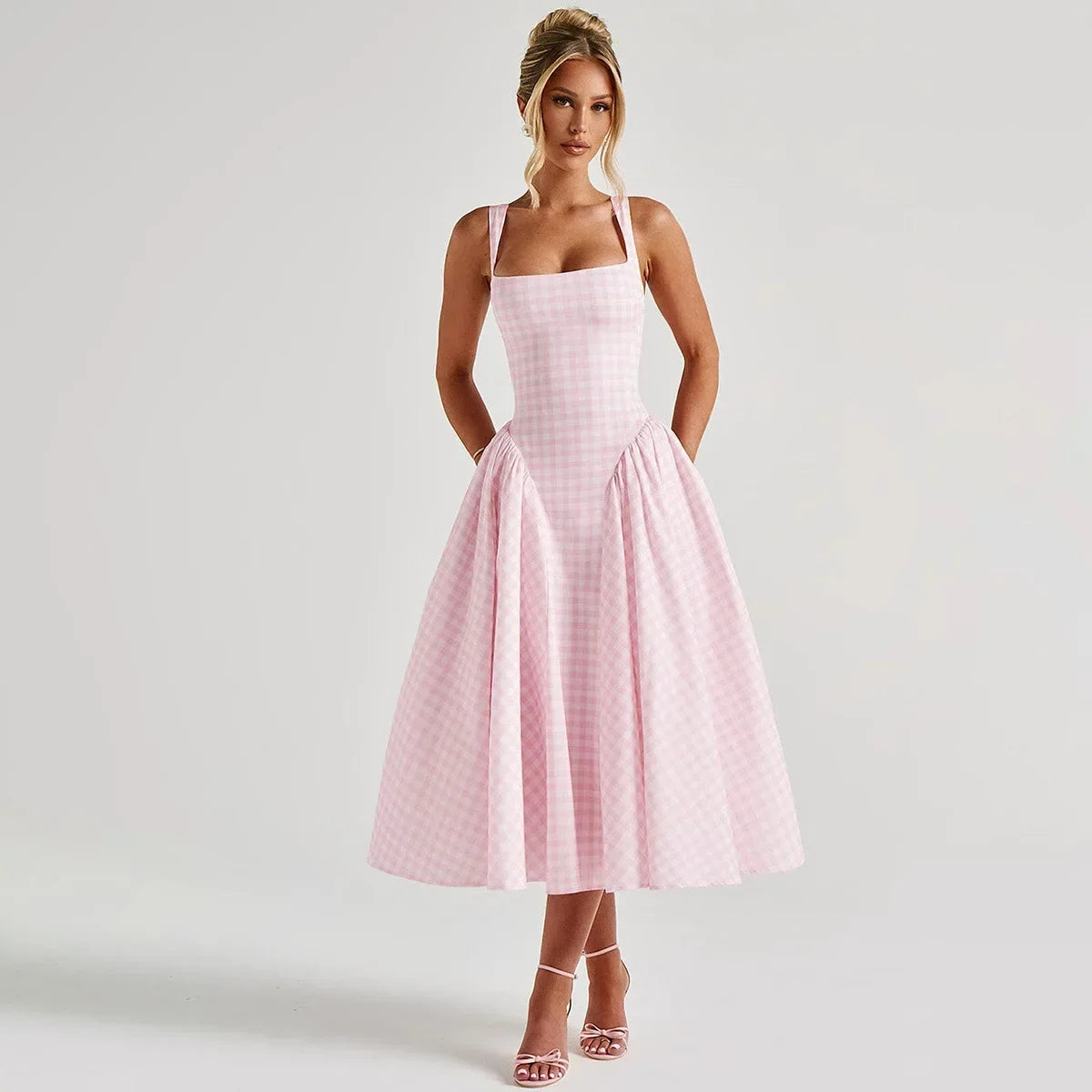 Robe midi bretelles motif vichy pour femmes