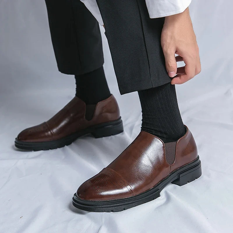 Chaussures slip-on avec détails brogue pour hommes | Idéal pour les tenues habillées et les occasions professionnelles