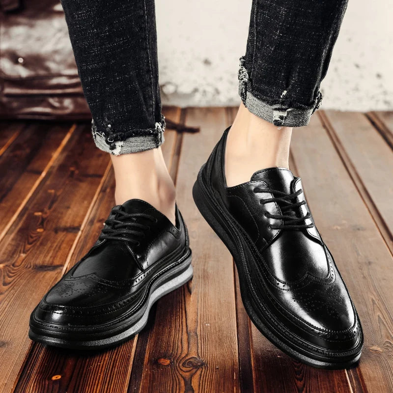 Chaussures derby avec décor brogue pour hommes | Idéal pour les occasions habillées et les sorties décontractées