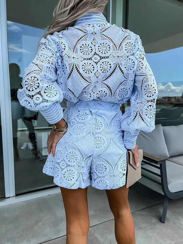 Ensemble Deux Pièces avec Blouse à Manches Longues et Short Taille Haute pour Femme | Idéal pour le Printemps et l'Été