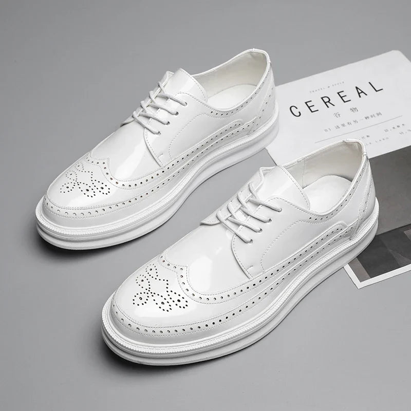 Chaussures derby avec décor brogue pour hommes | Idéal pour les occasions habillées et les sorties décontractées