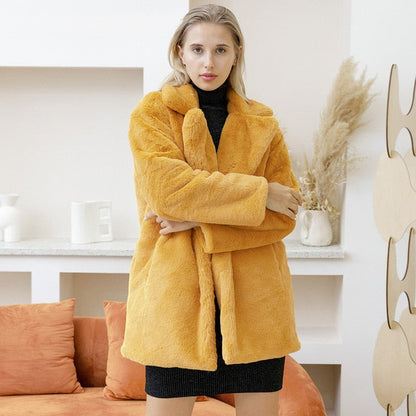 Manteau Mi-Long avec Finition en Fausse Fourrure pour Femme | Idéal pour l’Automne et l’Hiver