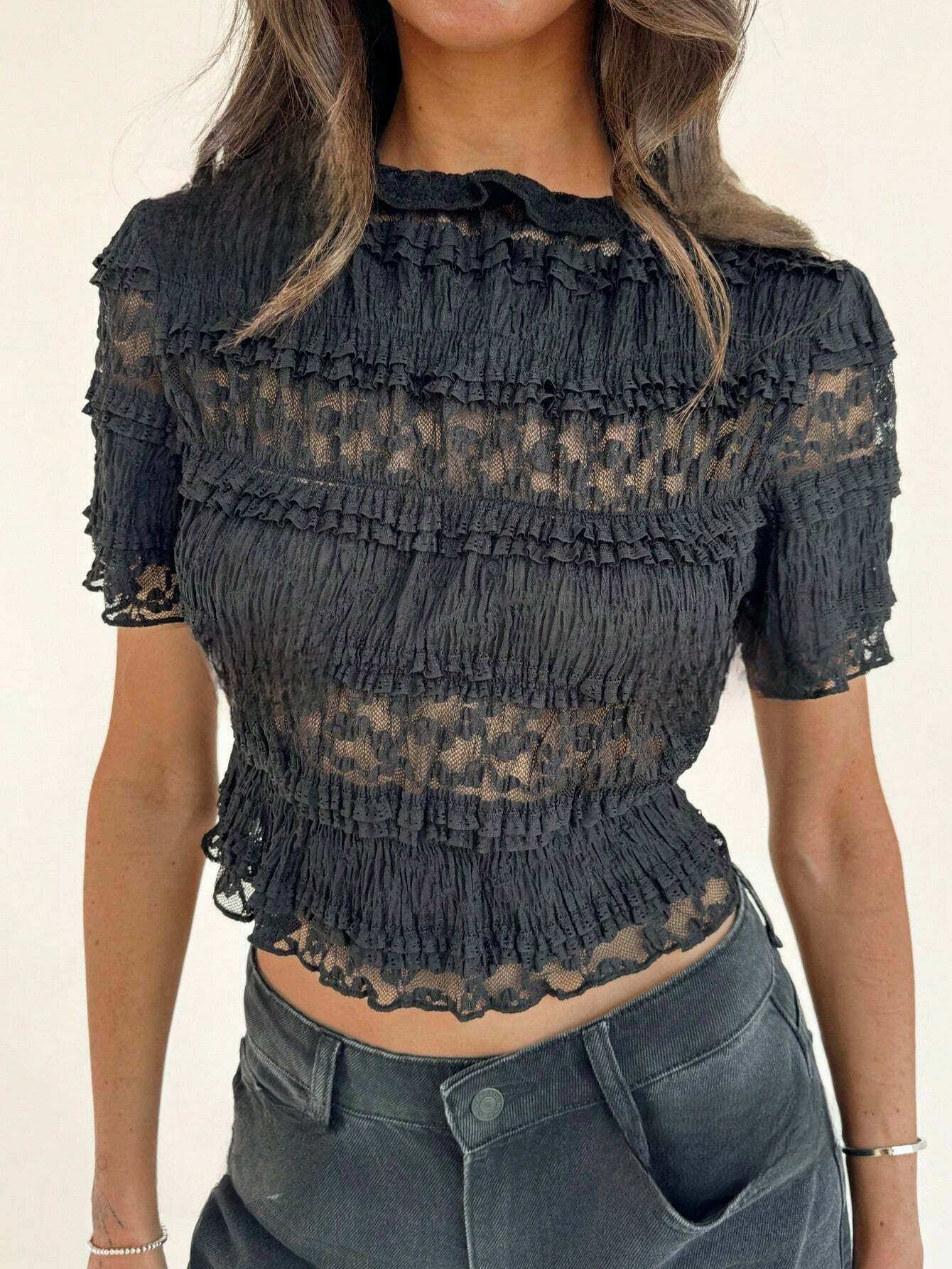 Crop Top Avec Finition Dentelle Et Détails Transparents Pour Femme | Idéal Pour Occasions Quotidiennes Et Événements