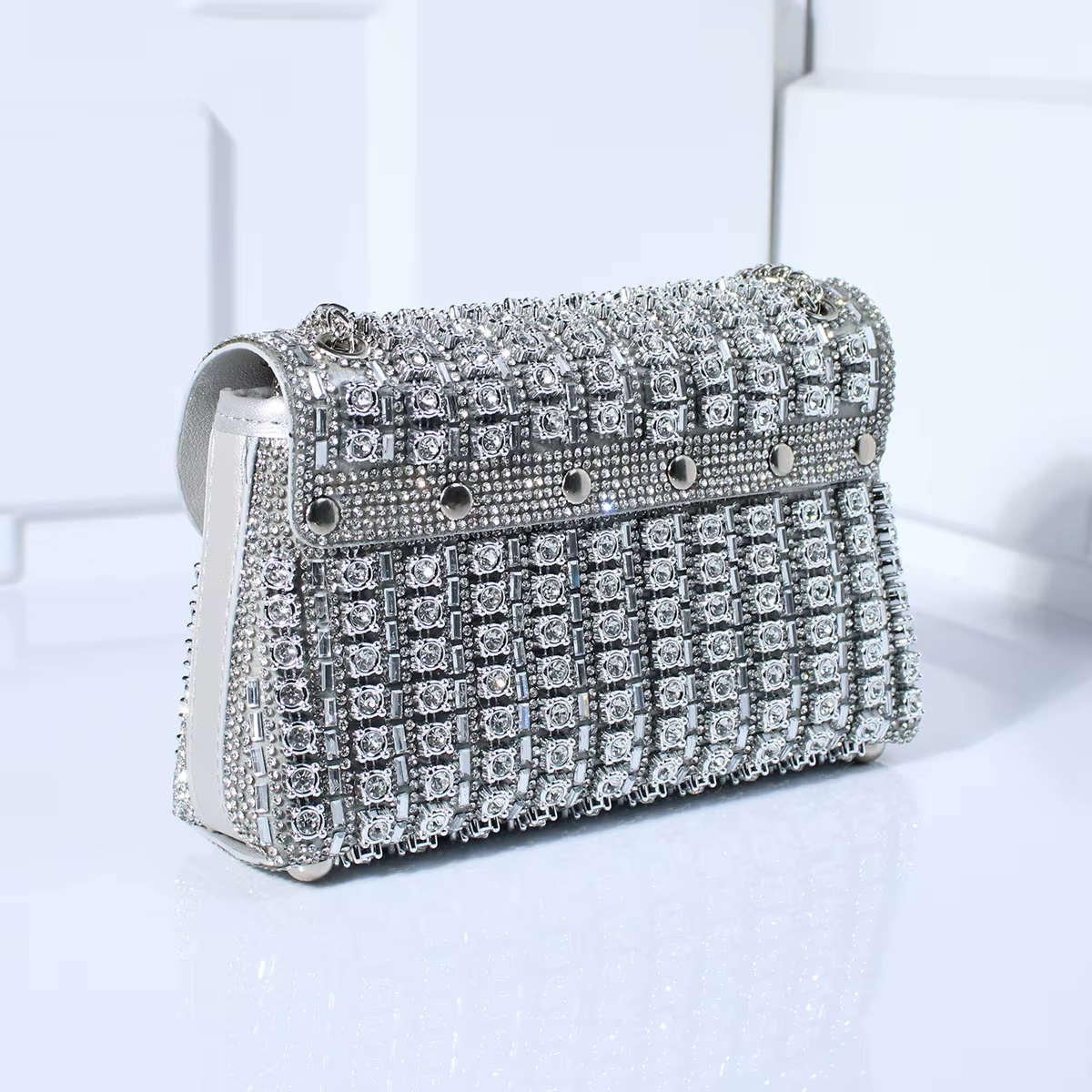 Mini Sac avec Strass et Chaîne Dorée pour Femme | Idéal pour les Soirées