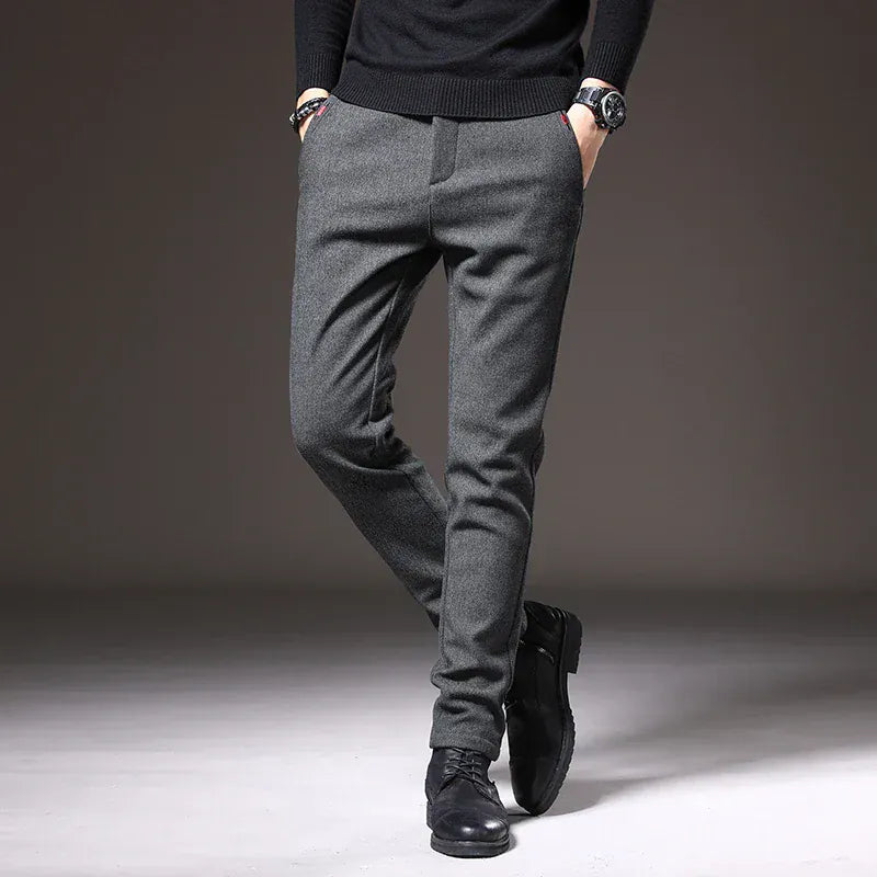 Pantalon Slim à Coupe Ajustée avec Poches pour Homme | Idéal pour un Usage Quotidien