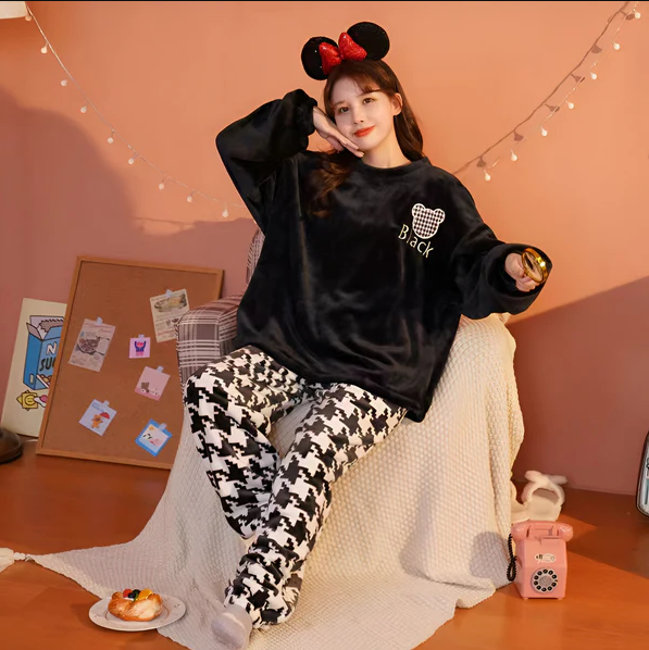 Pyjama Deux Pièces Doux pour Femme | Idéal pour la Détente à la Maison