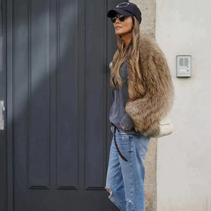 Veste Courte avec Manches Longues pour Femme | Idéale pour l’Hiver