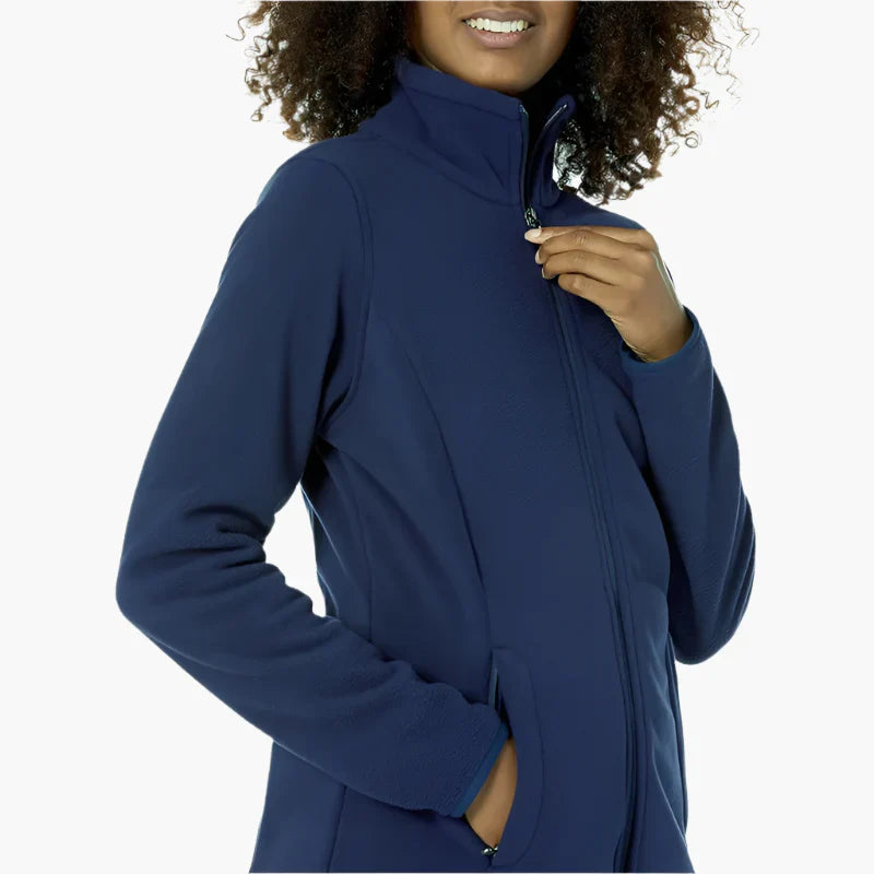 Veste à Capuche avec Coupe Confortable pour Femme | Idéale pour les Activités Extérieures