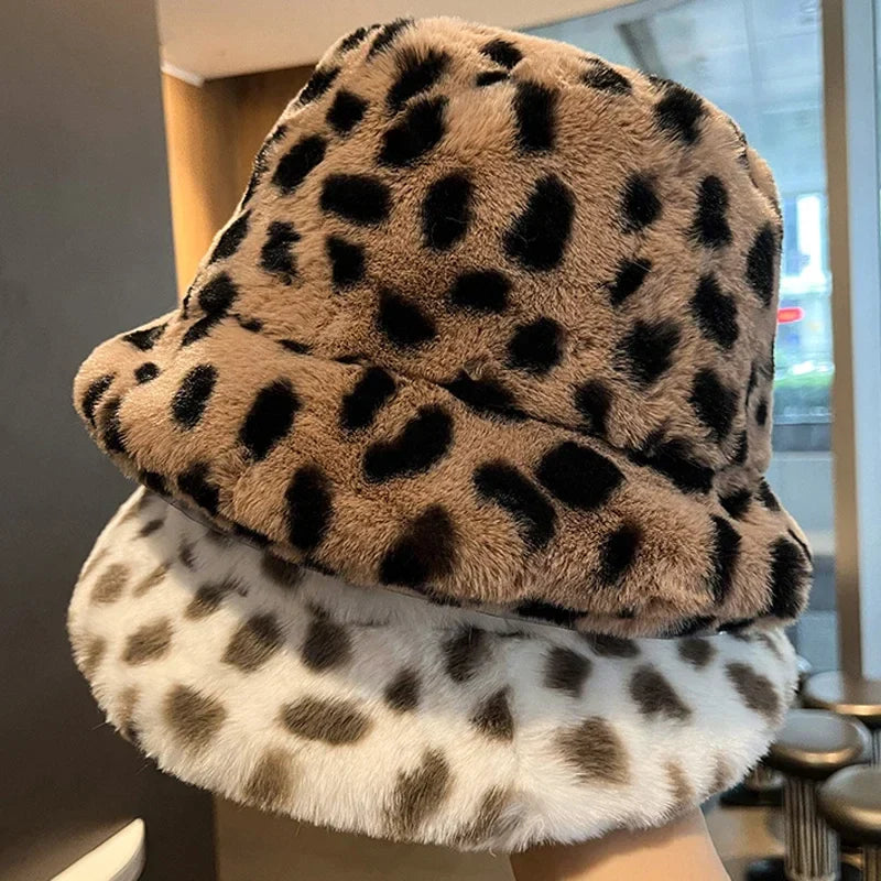 Chapeau Bob à Motif Léopard avec Finition Douce pour Adultes | Idéal pour l’Hiver
