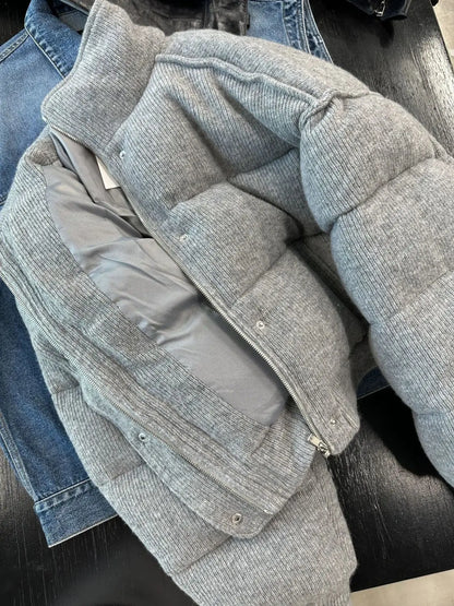 Doudoune avec Col Haut et Manches Côtelées pour Femme | Idéale pour Temps Froid