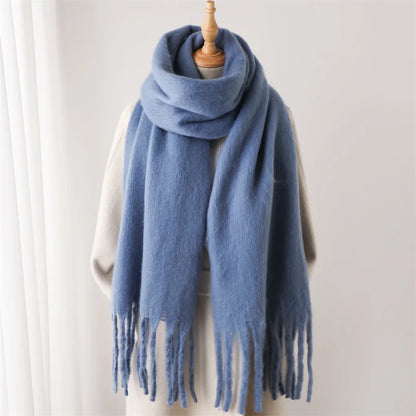 Écharpe D’Hiver pour Femme Avec Grandes Franges | Idéale pour La Saison Froide