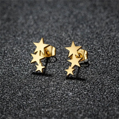 Boucles d’Oreilles Métalliques à Design Minimaliste pour Femme | Idéales pour Tenues Décontractées ou Habillées