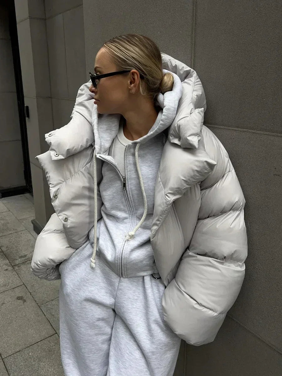 Doudoune Longue avec Capuche et Fermeture Éclair pour Femme | Idéale pour l’Hiver