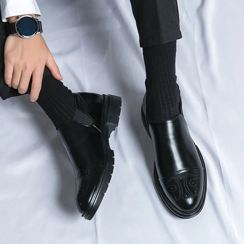 Chaussures slip-on avec détails brogue pour hommes | Idéal pour les tenues habillées et les occasions professionnelles