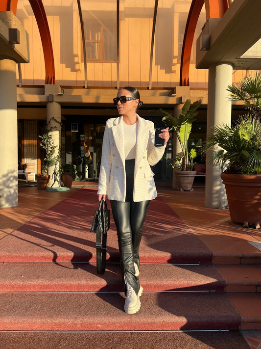 Blazer Coupe Ajustée Polyvalente pour Femme | Idéal pour le Bureau et les Sorties