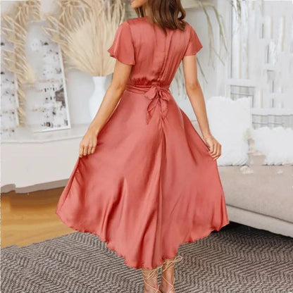 Robe Longue Unicolore à Finition Brillante pour Femme | Idéale pour les Événements d'Été et les Soirées