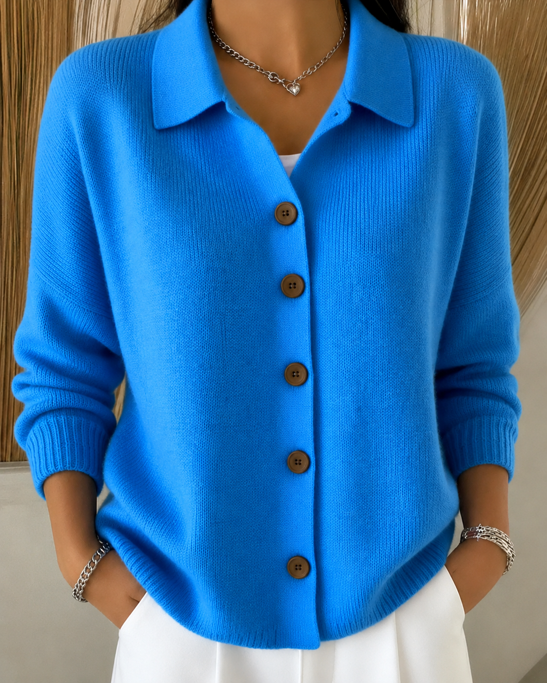 Cardigan boutonné à col chemise pour femmes
