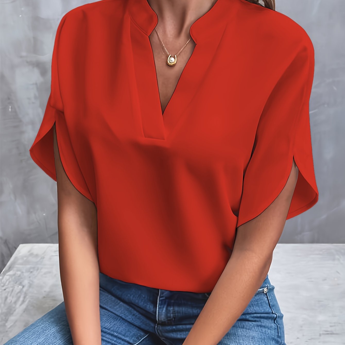 Blouse à Manches Courtes avec Col en V pour Femme | Idéale pour les Journées Chaudes