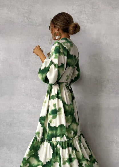 Robe Longue Verte avec Manches Longues et Col en V pour Femme | Idéale pour les Événements du Soir