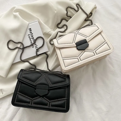 Sac Crossbody Rectangulaire avec Chaîne pour Femmes | Idéal pour le Quotidien