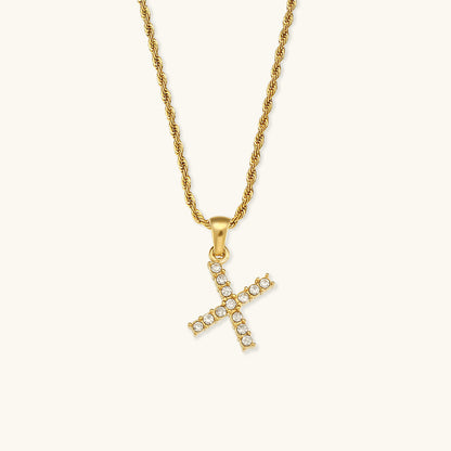 Collier initiale en pierres serties pour femmes