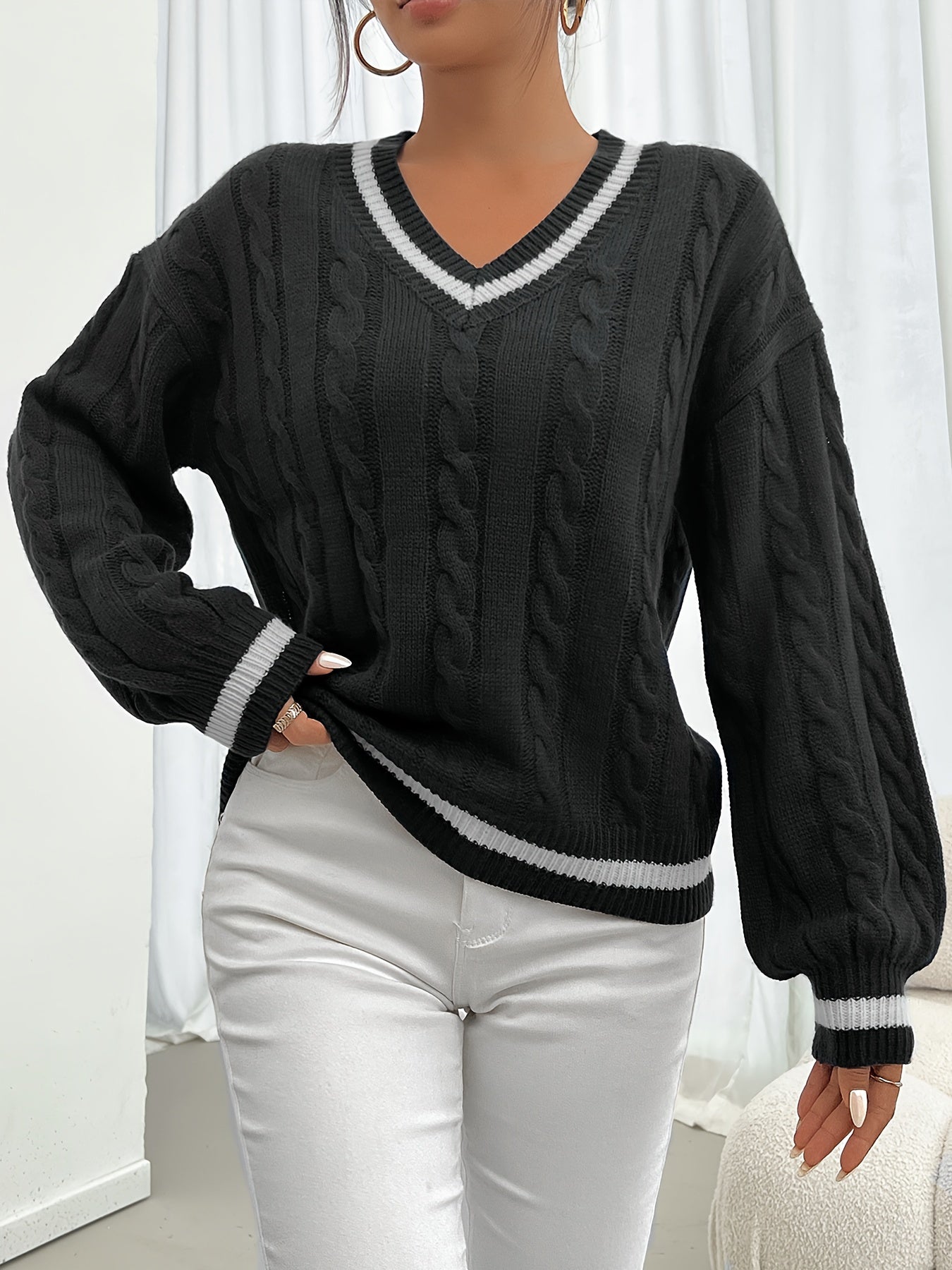 Pull à Manches Longues avec Motif Torsadé et Col V pour Femmes | Idéal pour l’Hiver et l’Automne