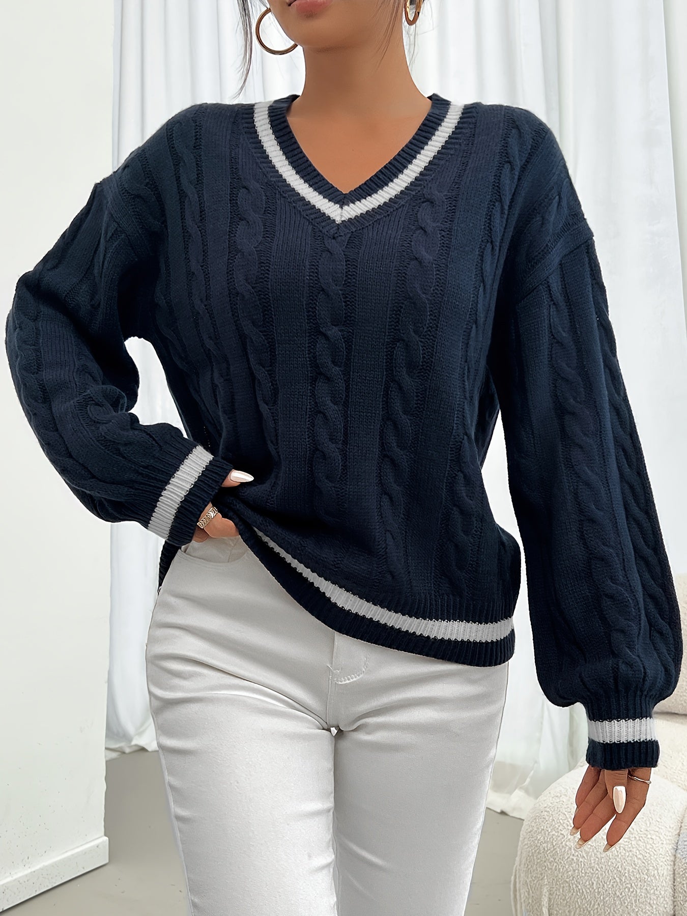 Pull à Manches Longues avec Motif Torsadé et Col V pour Femmes | Idéal pour l’Hiver et l’Automne